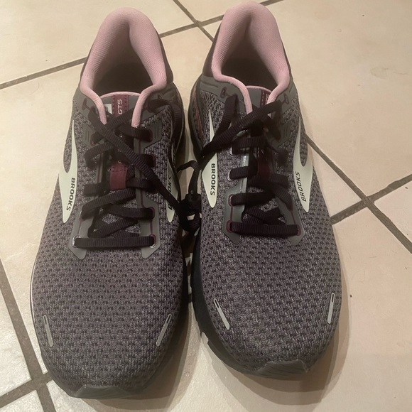 - Women’s Brooks Adrenaline GTS 22 Running Shoes sz 11 - Picture 7 of 7